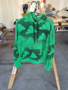lot 4084 image: Adidas Sport Gameday Hoodie Green Black Geometric Print Size M