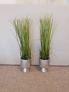 lot 4160 image: Faux Plants Florals Grass in Pots Set of 2