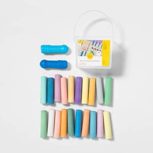 lot 4184 image: Sidewalk Chalk Bucket 20 pc with 2 Holders - Sun Squad Outdoor Toddler Set