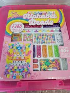 lot 4191 image: Just My Style Personalized Alphabet Beads 1100 Charms & Beads Jewelry Craft Kit