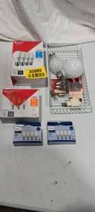 lot 35989 image: Lot of Misc Light Bulbs.