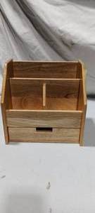lot 36015 image: Wooden Mail Organizer