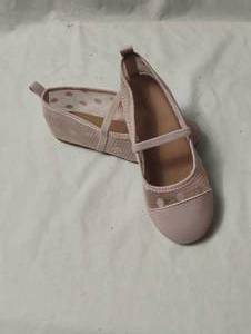lot 35715 image: gently used youth girl light pink dress shoe size