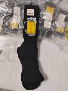 lot 35801 image: new-unisex black with beer mug and beer crew sock size L 10 pk