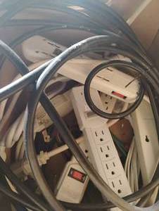 lot 35805 image: Lot Of Misc Power Strips & Extension Cords.