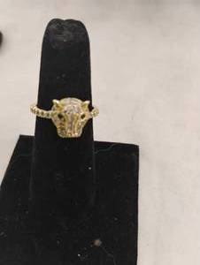 lot 35842 image: LvL 5 Replica - Gold Toned Panter Head Ring.