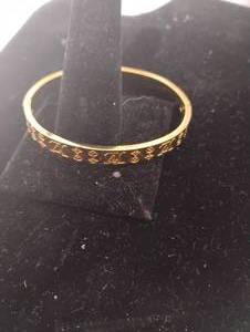 lot 35848 image: LvL 5 Replica - Louis Vuitton Golden Bracelet.