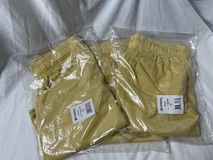 lot 35739 image: new-adult mens russell gold athletic short size medium
