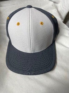 lot 35766 image: greywhiteyellow youth size s ball cap combo 12 count in package