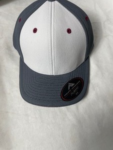 lot 35768 image: whitegreymaroon combo youth ball cap
