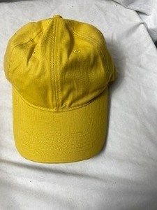 lot 35770 image: adult yellow ball cap nonfitted size 220c