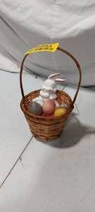 lot 35954 image: Easter basket with a set of three eggs and a ceramic bunny wall hang
