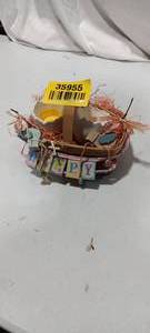 lot 35955 image: Wooden Easter basket with cracked egg decor and wooden chicklet