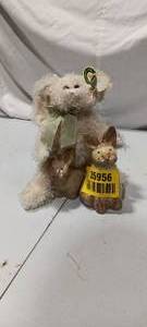 lot 35956 image: Bunny stuffed animal, rabbit salt and pepper shaker