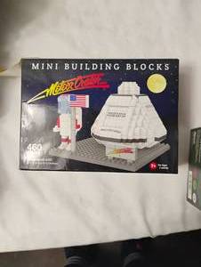 lot 35854 image: Mini Building Blocks - Meter Crater.