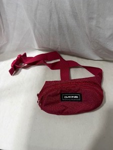 lot 35914 image: Red Dakine Fanny Pack.