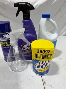 lot 36092 image: Lot of Misc. Cleaning Supplies