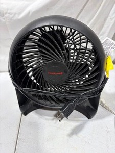 lot 36097 image: Black Honeywell Fan