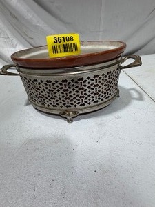 lot 36108 image: Guerify cooking ware Pottery