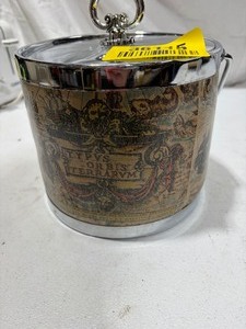 lot 36115 image: Vintage Ice Bucket