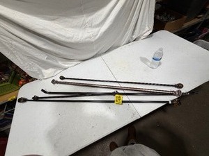 lot 36119 image: Lot of Misc. Curtain Rods