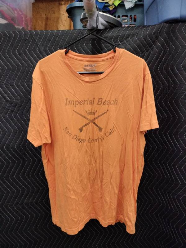 lot 9014 image: Old Navy Imperial Beach San Diego County Calif. Graphic T-Shirt XL Orange