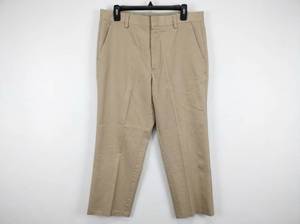 lot 607 image: Dockers Classic Fit Flat Front Khaki Pants W33 L30 100% Cotton