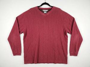 lot 710 image: Columbia Sportswear Company Mens XXL V-Neck Long Sleeve Sweater Red