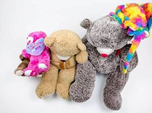 lot 8008 image: Lot of 5 Plush Teddy Bears Incl. Large Gray, Tan, Pink Heart Bear