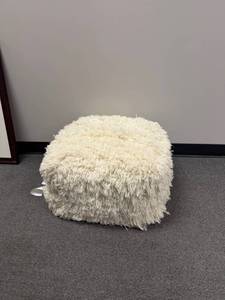 lot 278 image: Poof ottoman approximately 14 x 22 x 22 in