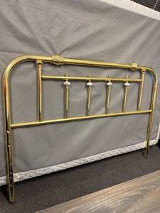 lot 600 image: NancyFull size brass headboard43 x 60 in