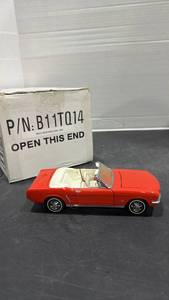 lot 1005 image: 1964.5 Mustang Convertible red scale model car with box