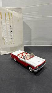 lot 1008 image: 1957 Ford Retractable convertible red and white scale model car with box