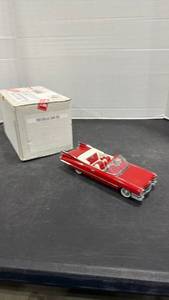 lot 1038 image: 1959 Cadillac Series 62 convertible red scale model die cast car with box