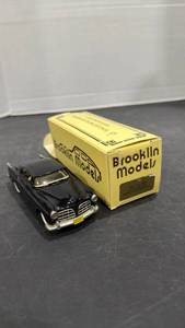 lot 1077 image: 1955 Chrysler C300 Brooklin Models 143 scale die cast metal automobile with box