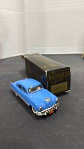 lot 1085 image: 1953 Kaiser Manhattan 4 door sedan Brooklin Models 143 scale die cast metal automobile with box