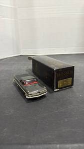 lot 1089 image: 1959 Chevrolet ElCamino pick-up Brooklin Models 143 scale die cast metal automobile with box