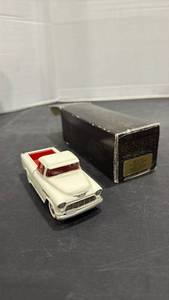 lot 1097 image: 1955 Chevrolet Cameo Brooklin Models 143 scale die cast metal automobile with box