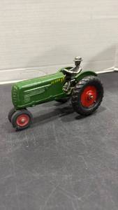lot 2001 image: Arcade Oliver 77 tractor