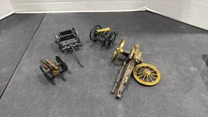 lot 2029 image: Cannon miniatures