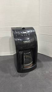 lot 2037 image: Cuisinart automatic grind and brew coffee pot
