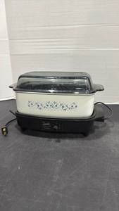 lot 2039 image: West Bend slow cooker