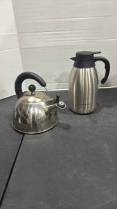 lot 2040 image: Cresimo carafe with Cooks Corner tea kettle