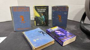 lot 2067 image: Carolyn Keene and other books