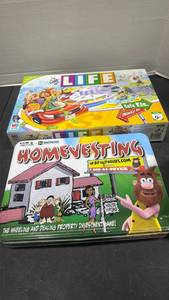 lot 2076 image: The Game of Life and Homevesting board games