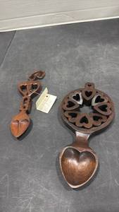 lot 2086 image: Carved wooden spoon decor