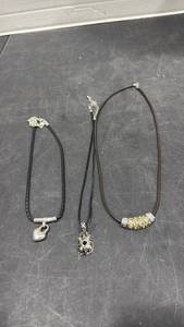 lot 2098 image: Necklaces