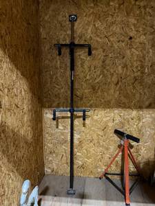 lot 2119 image: Bicycle rack