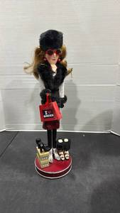 lot 2134 image: Pier1 wooden woman nutcracker 20 in