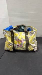 lot 2145 image: Moms Bag tote with reusable bags